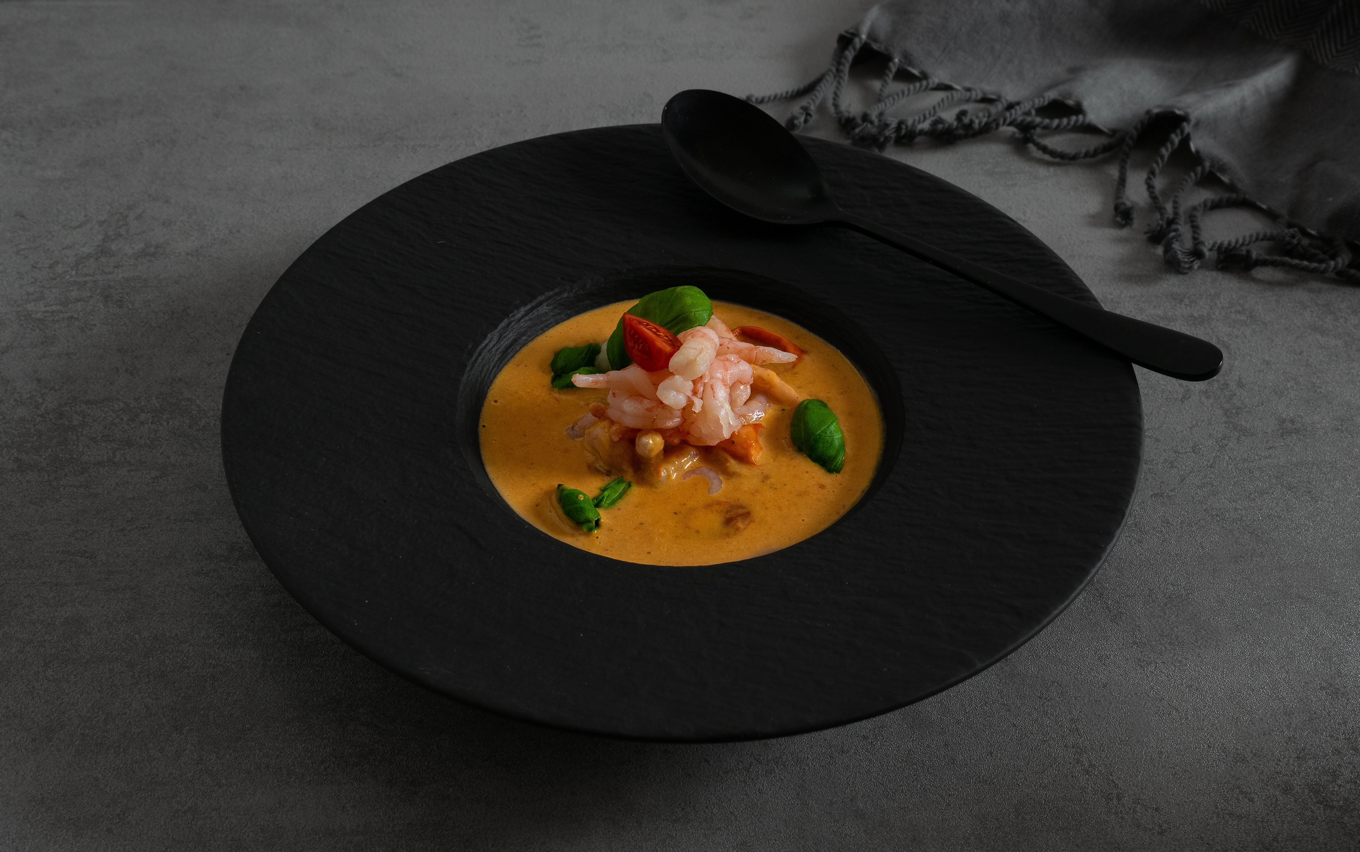 Fiskesuppe med tomat 